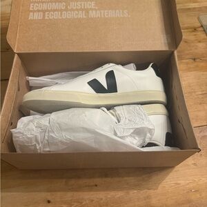 Brand New! Never Worn!  Black/white Veja woman’s sneakers.